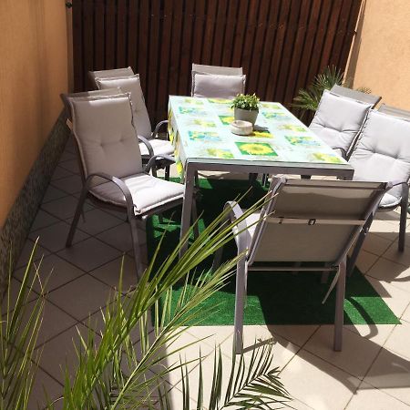 Apartman Slunecnice S Terasou Ceske Budejovice Dış mekan fotoğraf